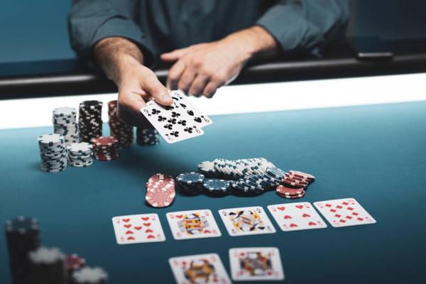 Winnipoker Online Game: The Perfect Poker Playground